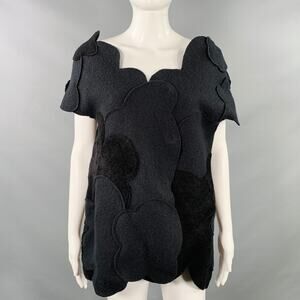 EMPORIO ARMANI Size 4 Black Virgin Wool Applique Sleeveless Casual Top
